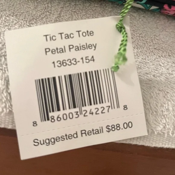 NWT Vera Bradley Black and Pink Paisley and Floral Shoulder Bag - Picture 6 of 6